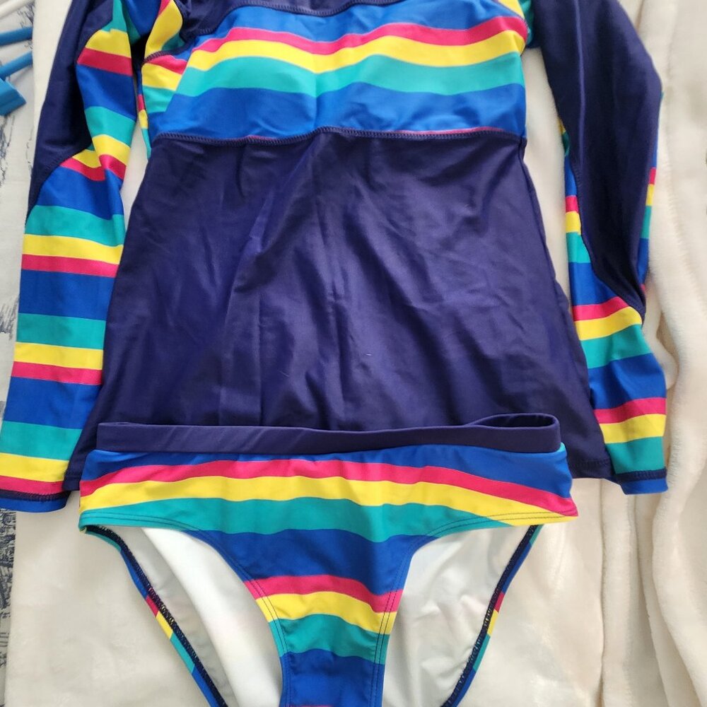 SALE Swimsuit Long sleeve Two Piece Swimsuite